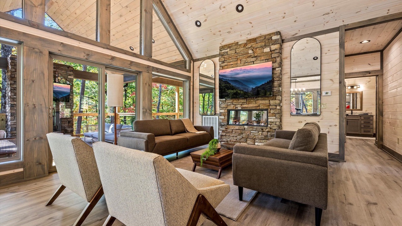 Photo of Livingroom in Wears Valley