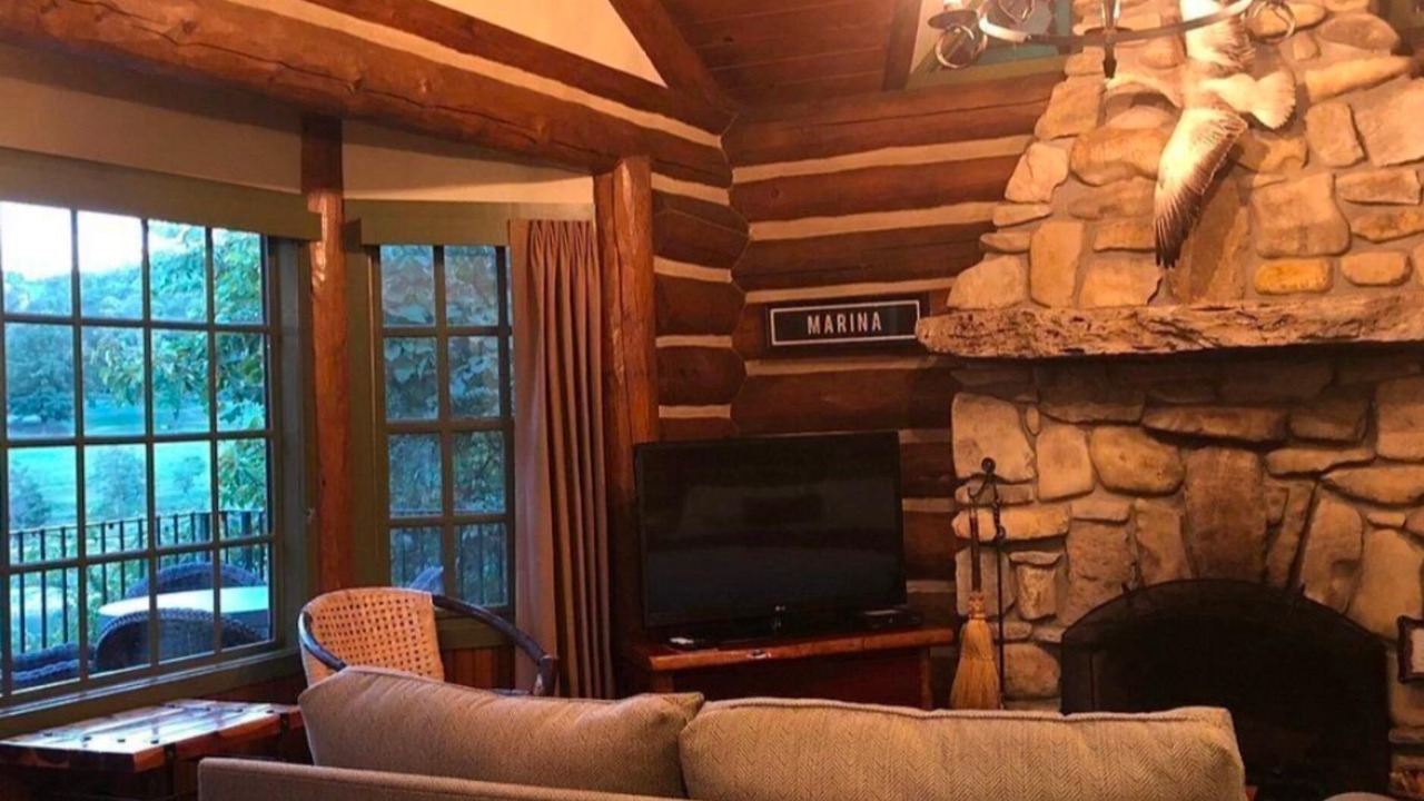Photo of Livingroom in Big Cedars