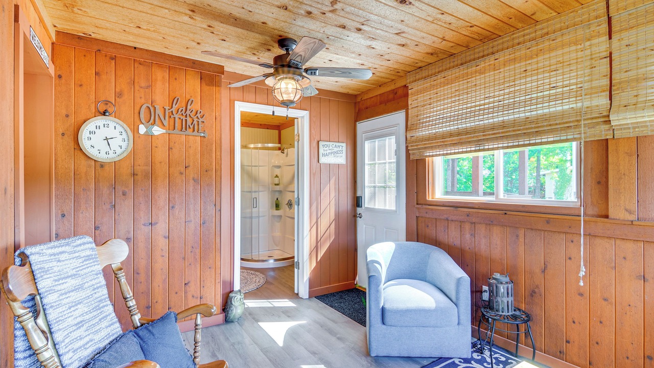 Photo of Bedroom in Bronston