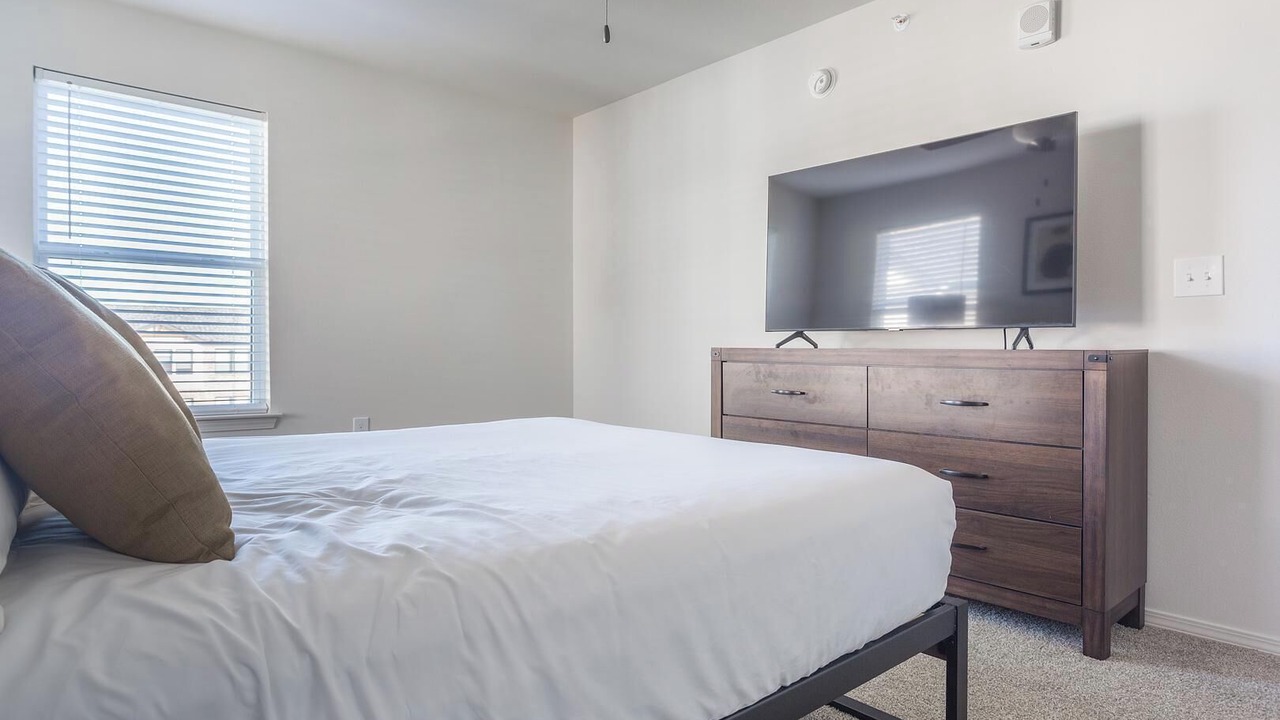 Photo of Bedroom in Broken Arrow