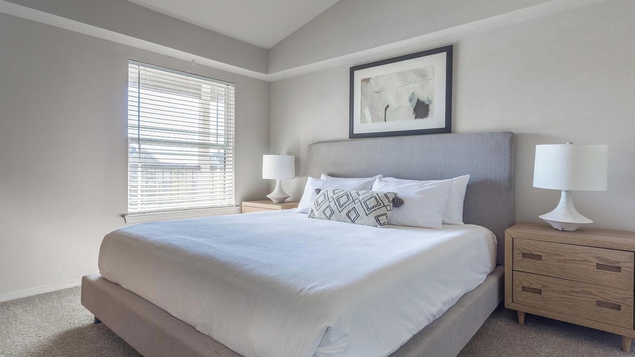 Photo of Bedroom in Broken Arrow