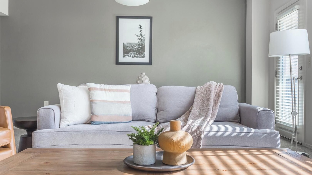 Photo of Livingroom in Broken Arrow
