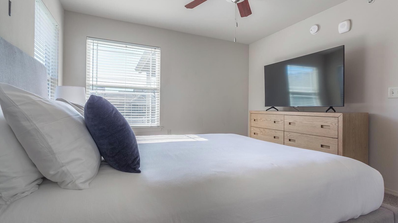 Photo of Bedroom in Broken Arrow
