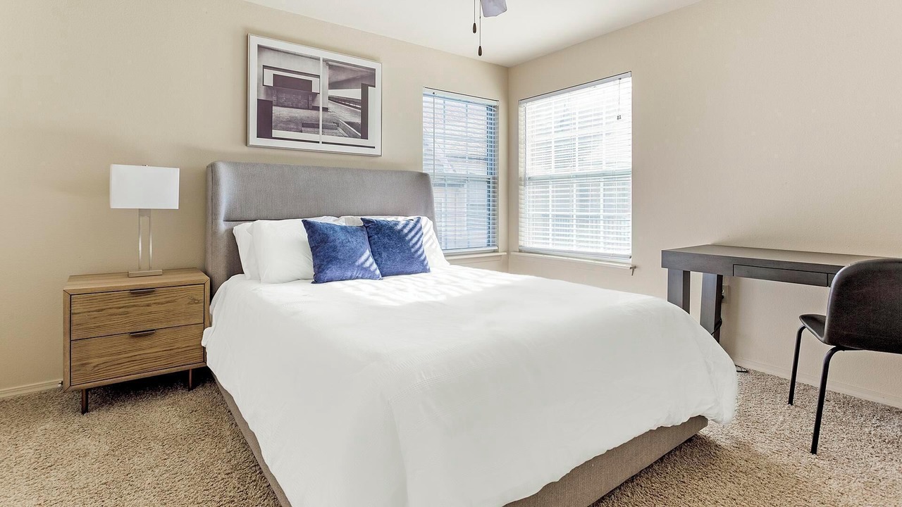 Photo of Bedroom in Broken Arrow