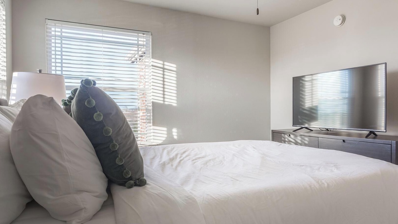 Photo of Bedroom in Broken Arrow