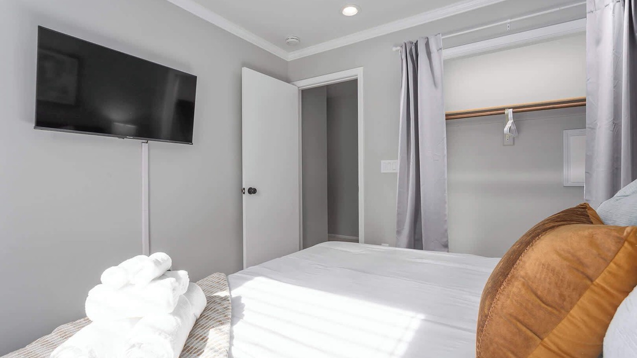 Photo of Bedroom in Overland Park