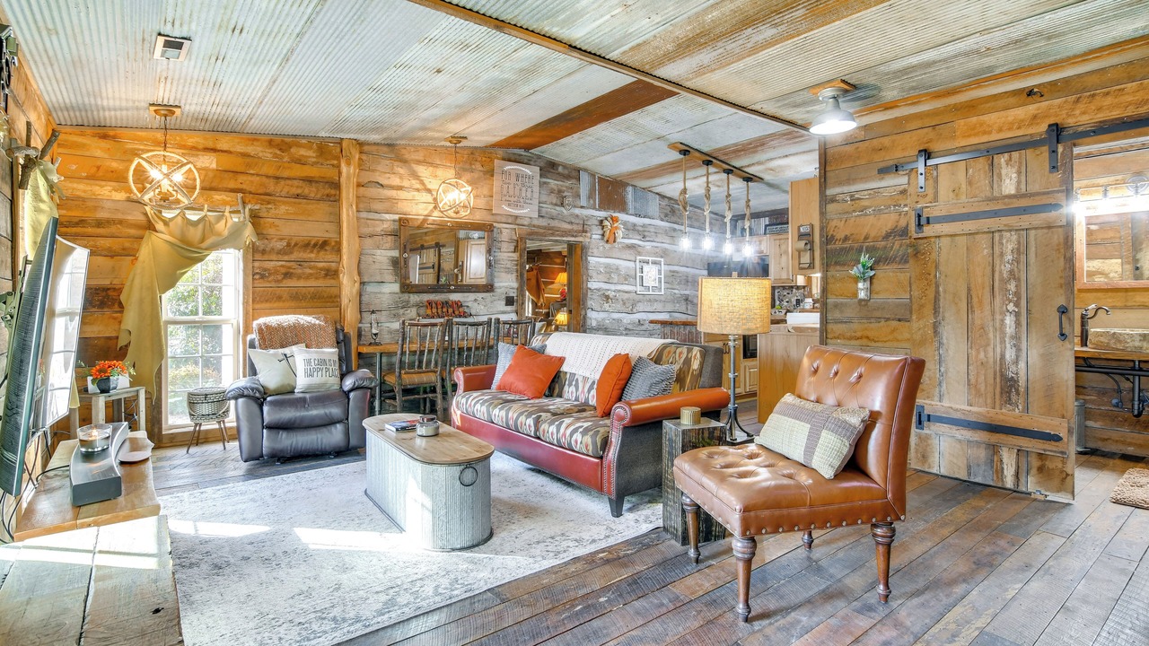 Photo of Bedroom in Shell Knob