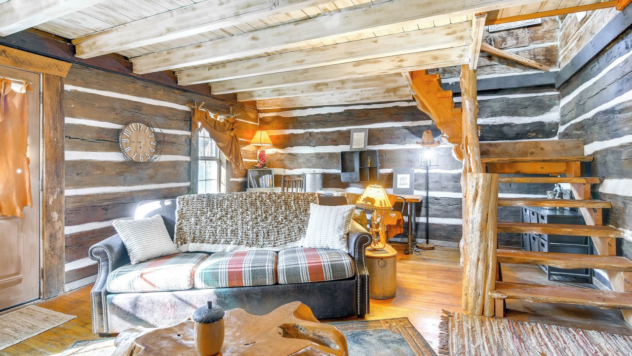 Photo of Livingroom in Shell Knob