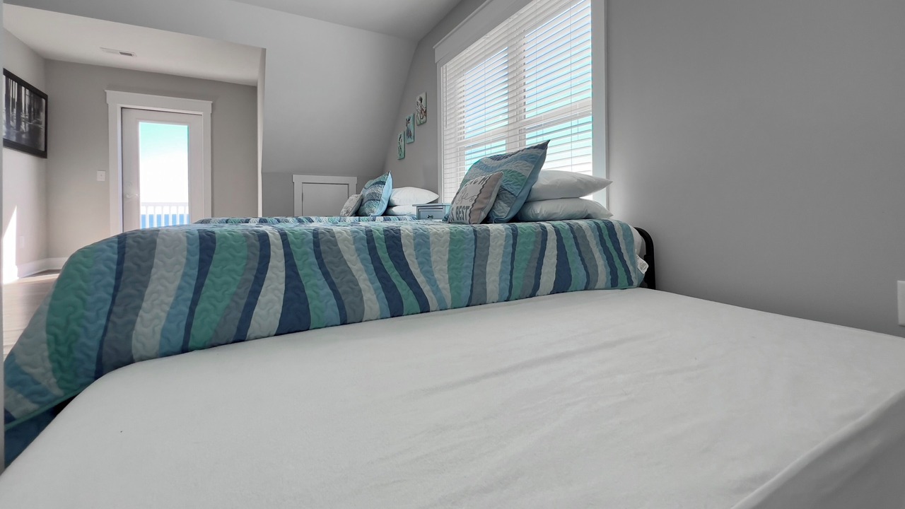 Photo of Bedroom in North Topsail Beach