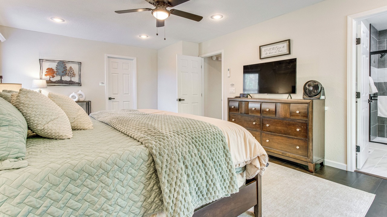 Photo of Bedroom in Mountain Home
