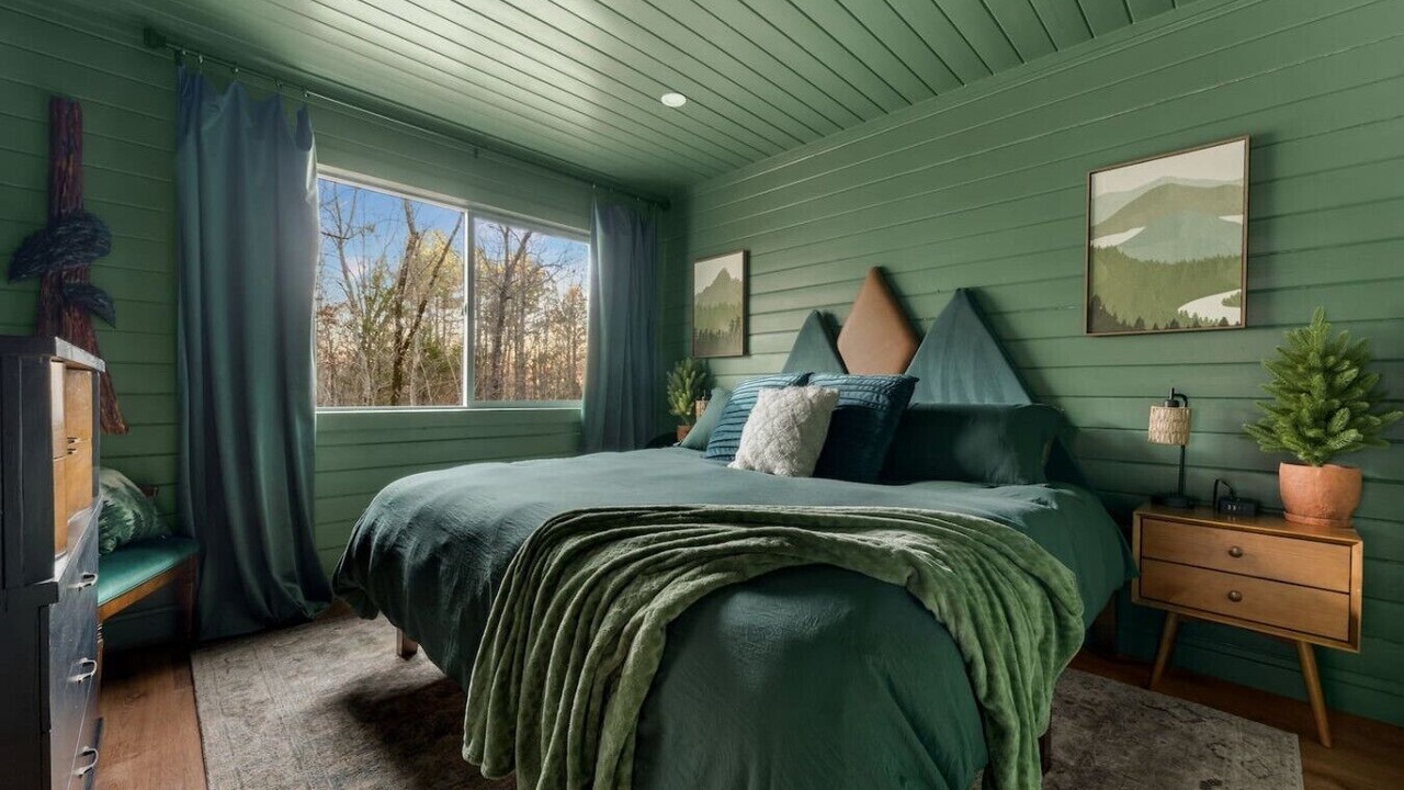 Photo of Bedroom in Board Camp