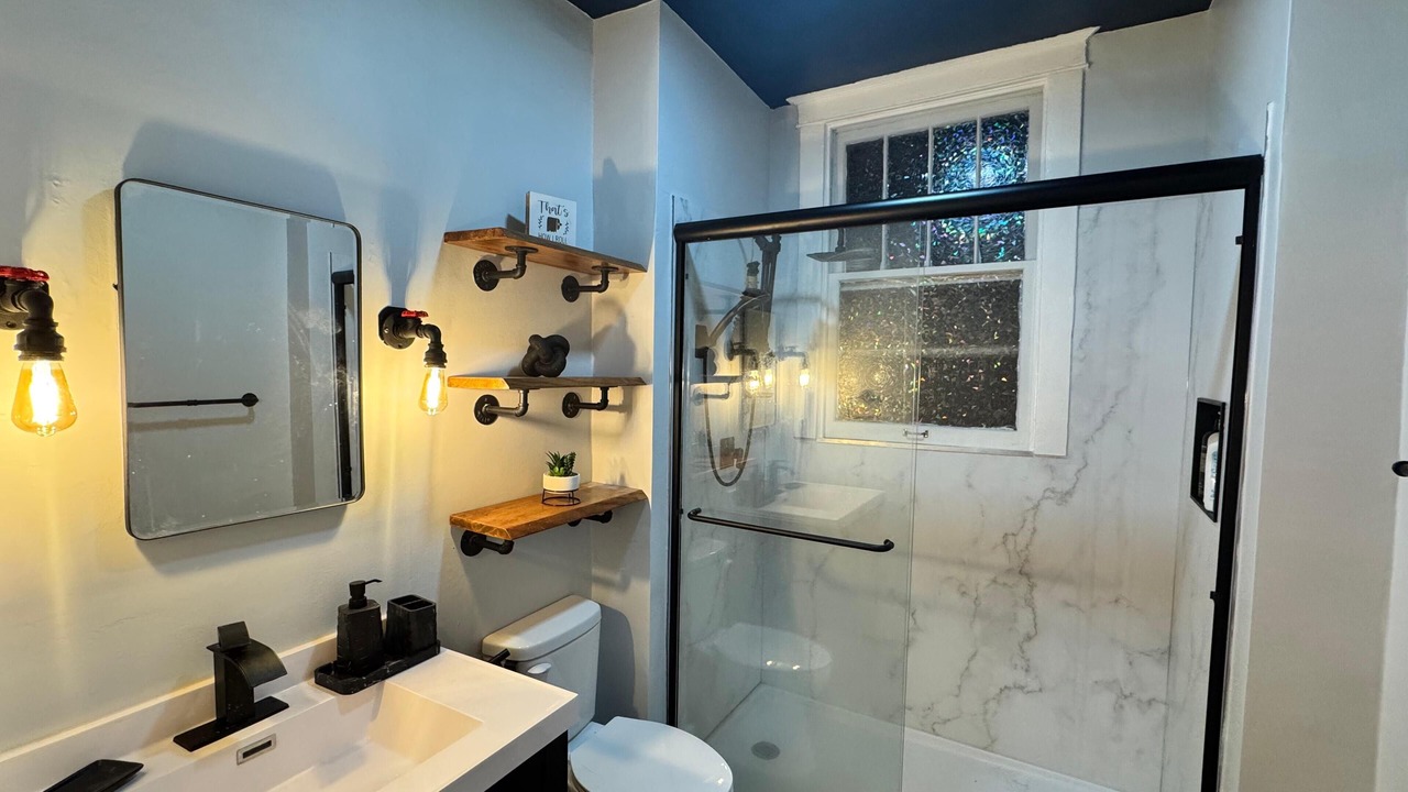 Photo of Bathroom in Clifton Heights