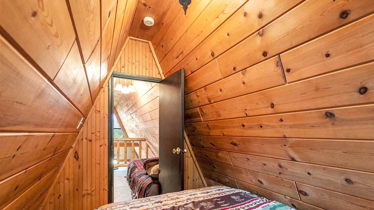 Photo of Bedroom in Lampe