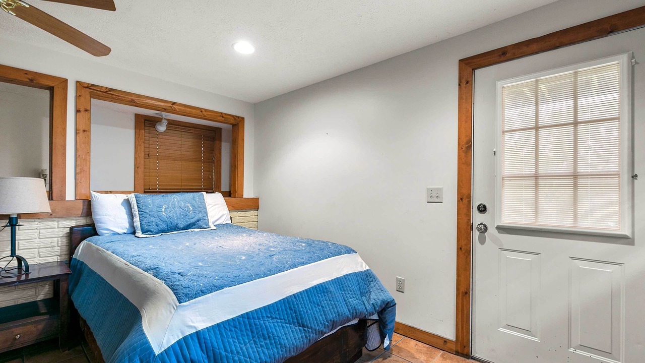 Photo of Bedroom in Lampe