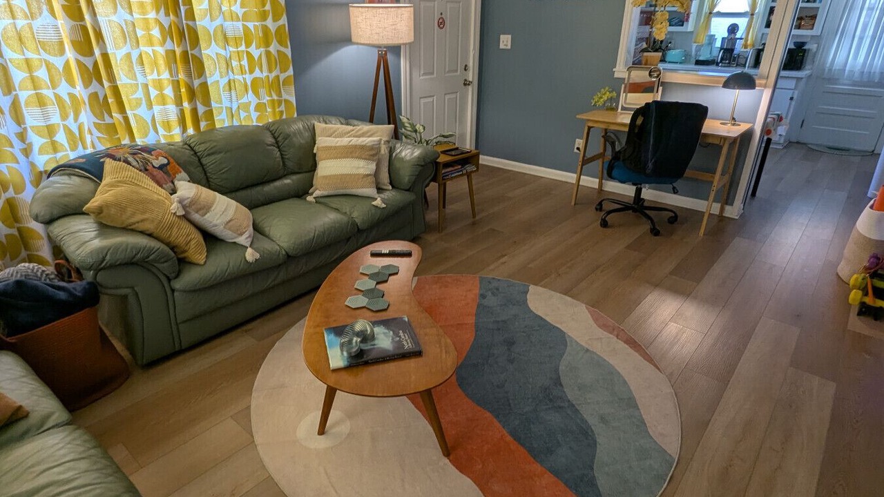 Photo of Livingroom in James City