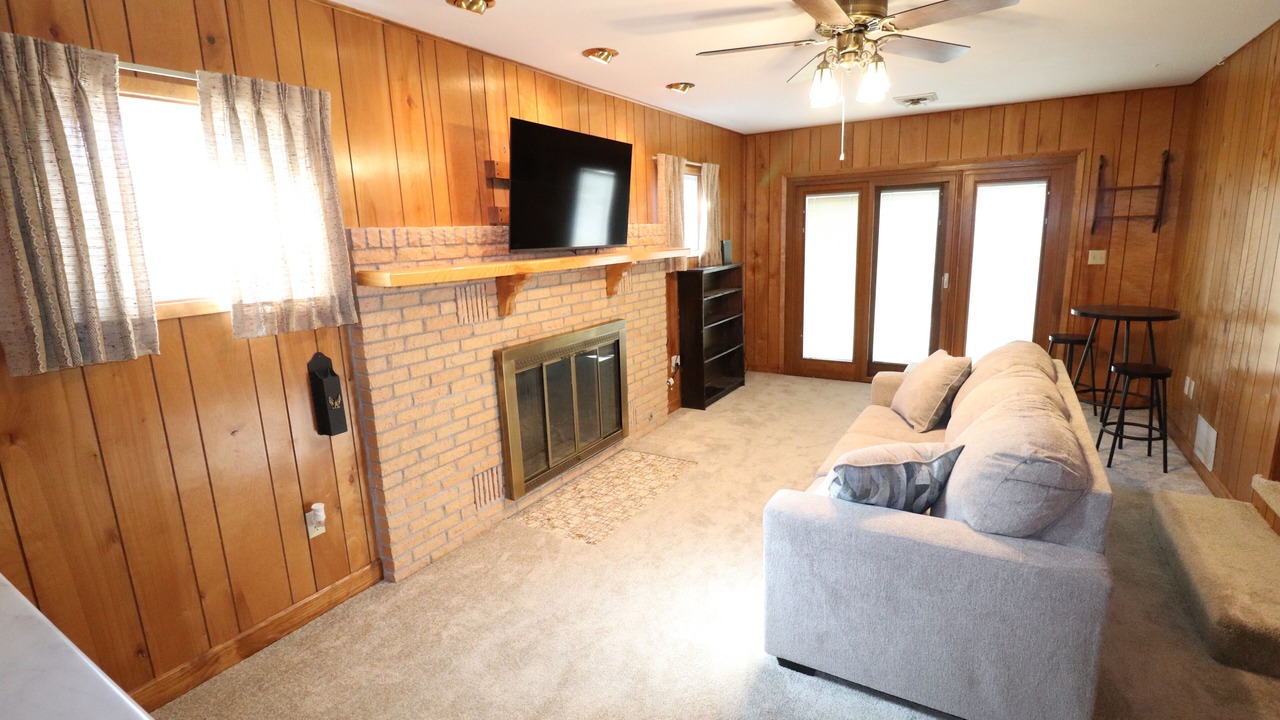 Photo of Livingroom in Scott City