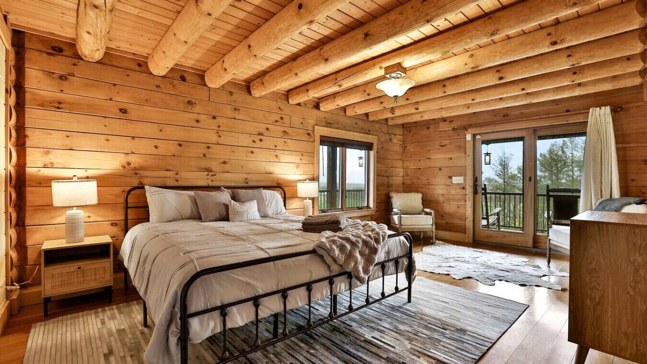 Photo of Bedroom in Shelbyville