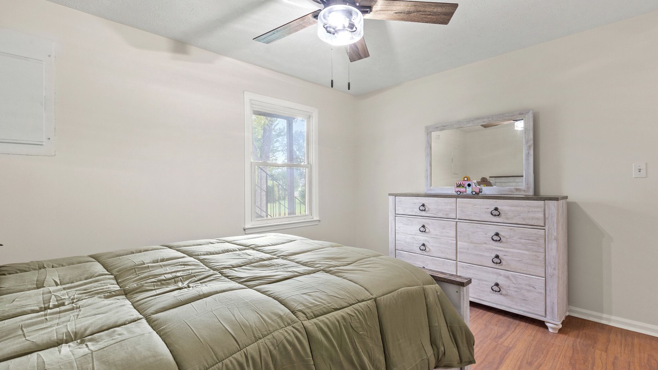 Photo of Bedroom in Wilmore