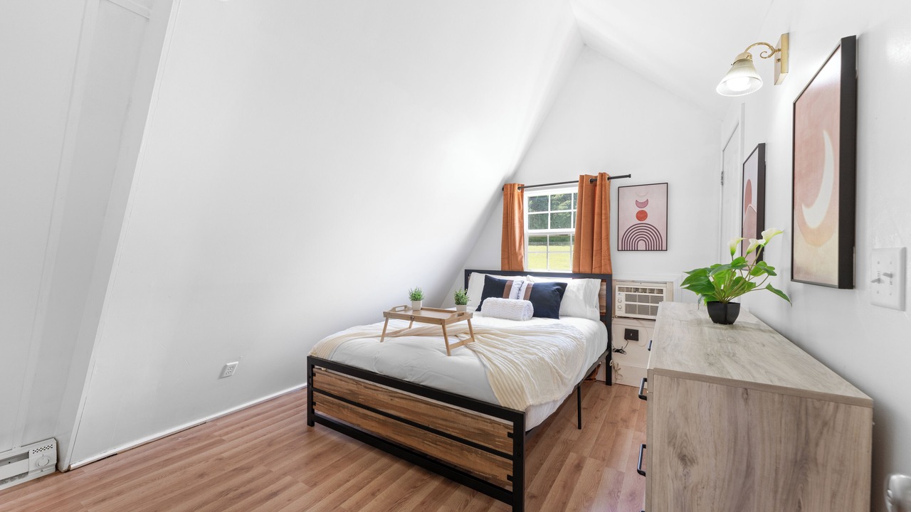 Photo of Bedroom in Lampe