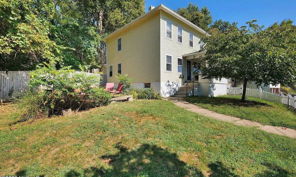 Photo of Outdoor in Clifton Heights