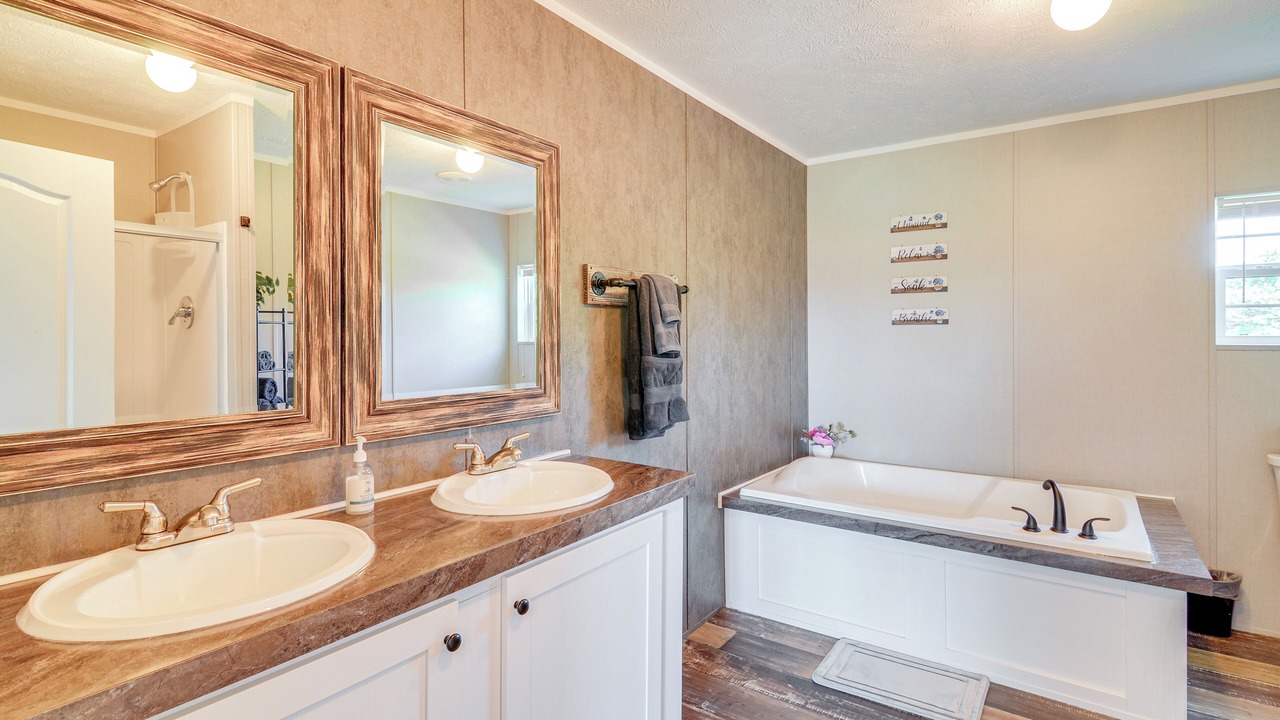 Photo of Bathroom in Jamestown