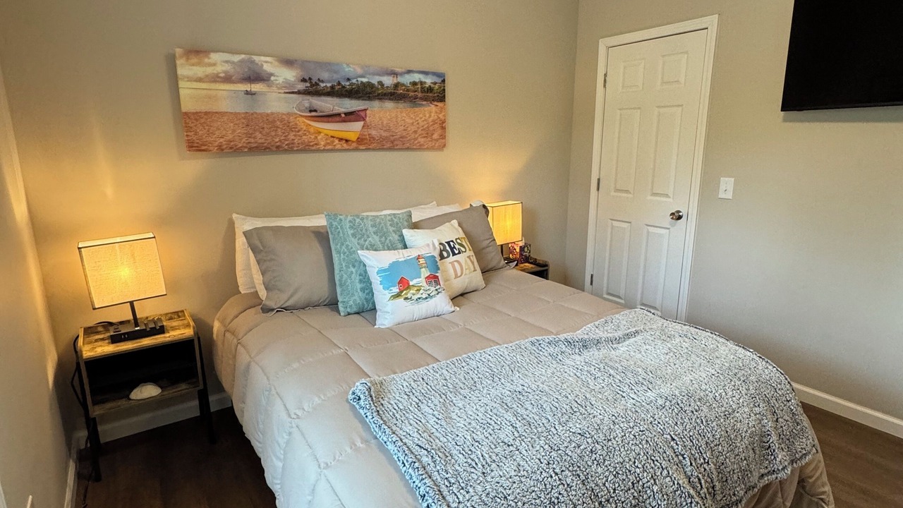 Photo of Bedroom in Counce