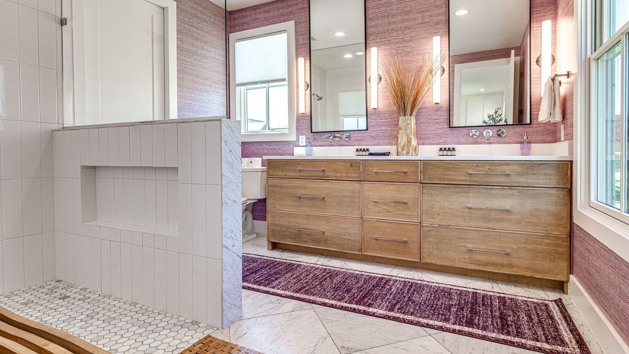 Photo of Bathroom in Eufaula