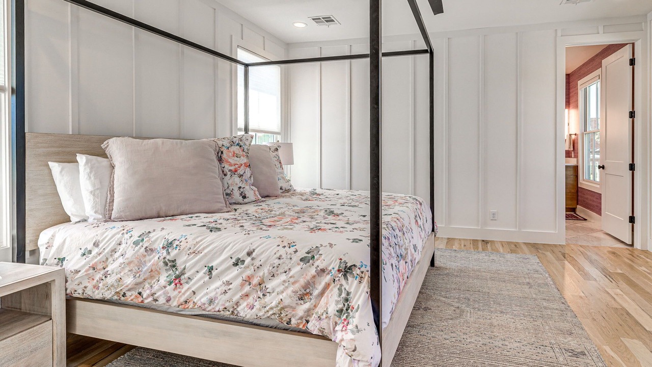 Photo of Bedroom in Eufaula