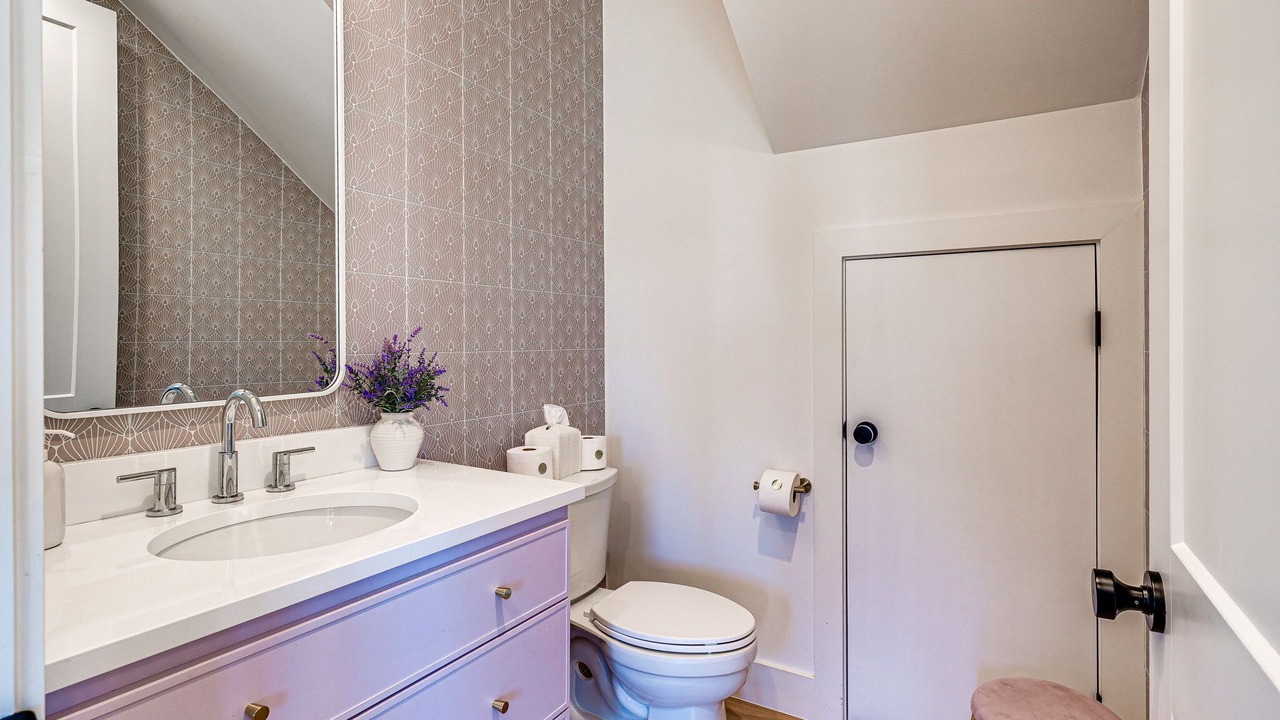 Photo of Bathroom in Eufaula