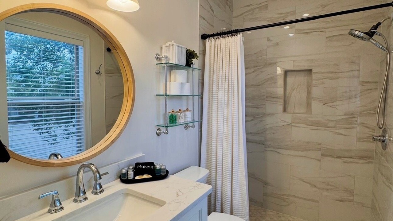 Photo of Bathroom in Oxford