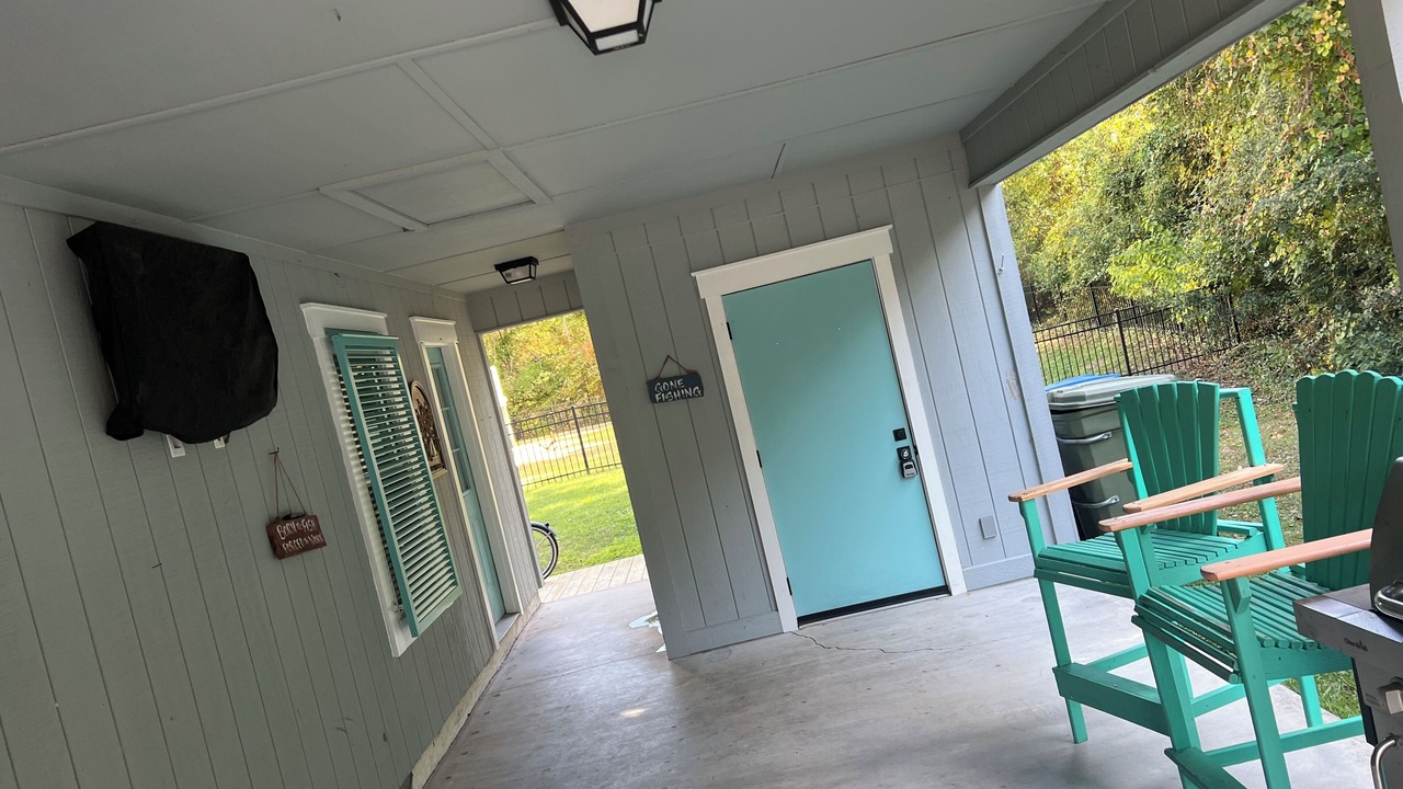 Photo of Patio Balcony in Emerald Isle