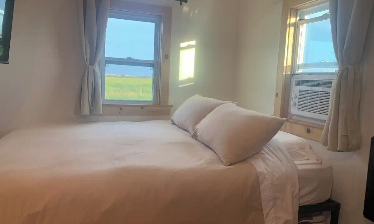 Photo of Bedroom in Walker