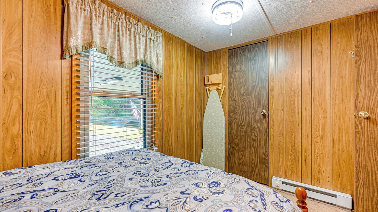 Photo of Bedroom in Sylva