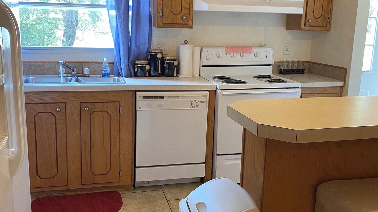 Photo of Kitchen in Hydro