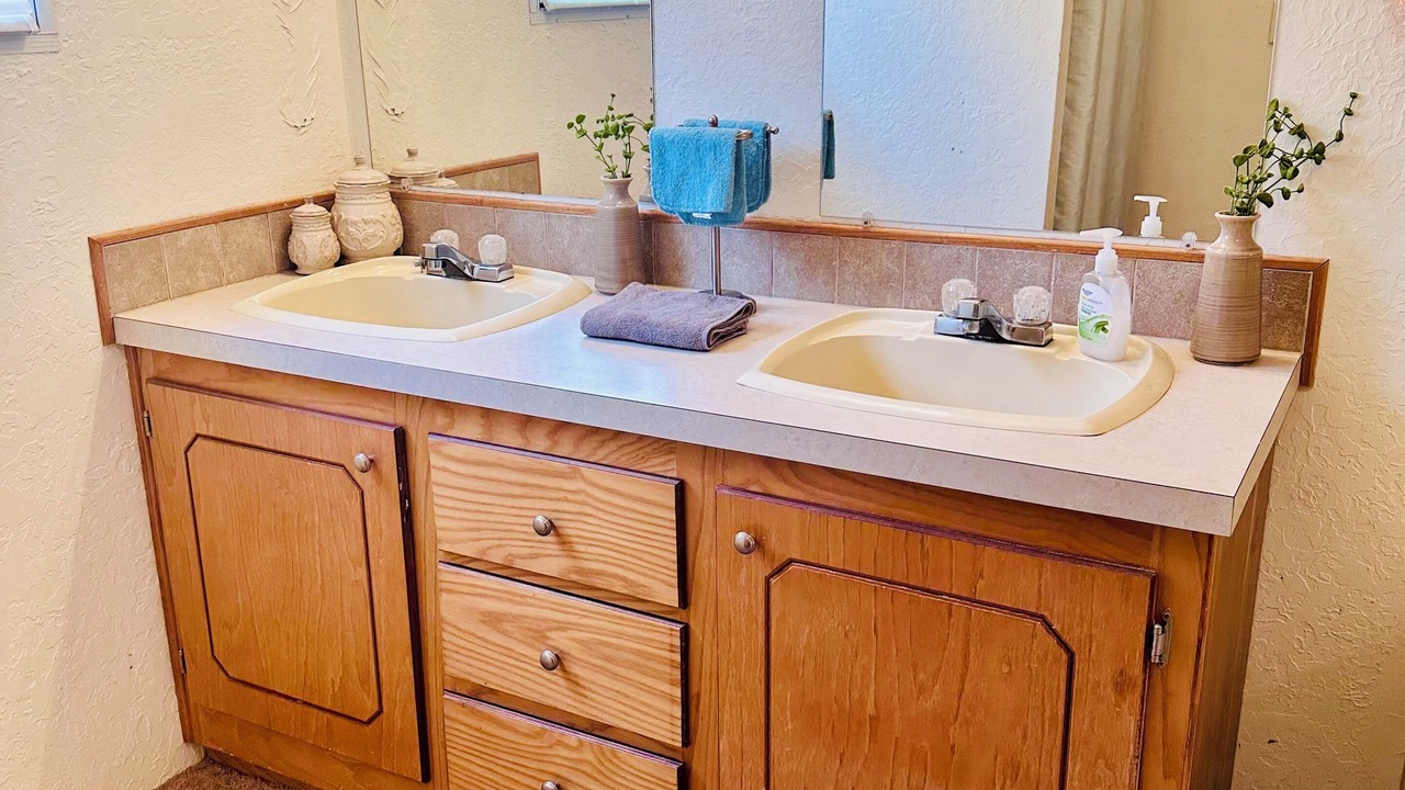 Photo of Bathroom in Hydro