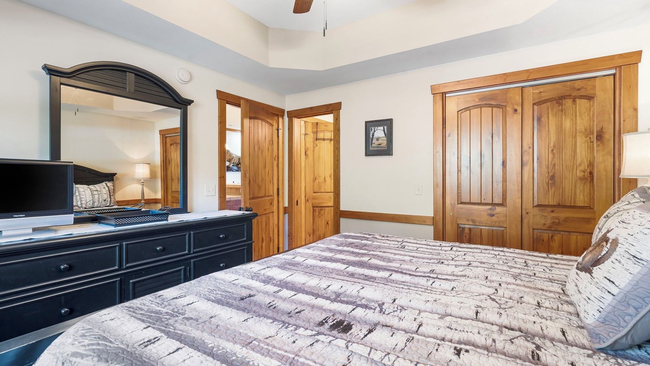 Photo of Bedroom in Indian Point