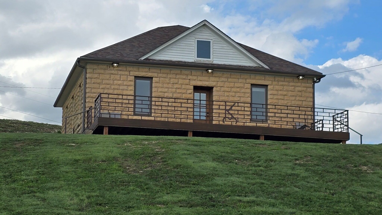 Photo of Outdoor in Russell