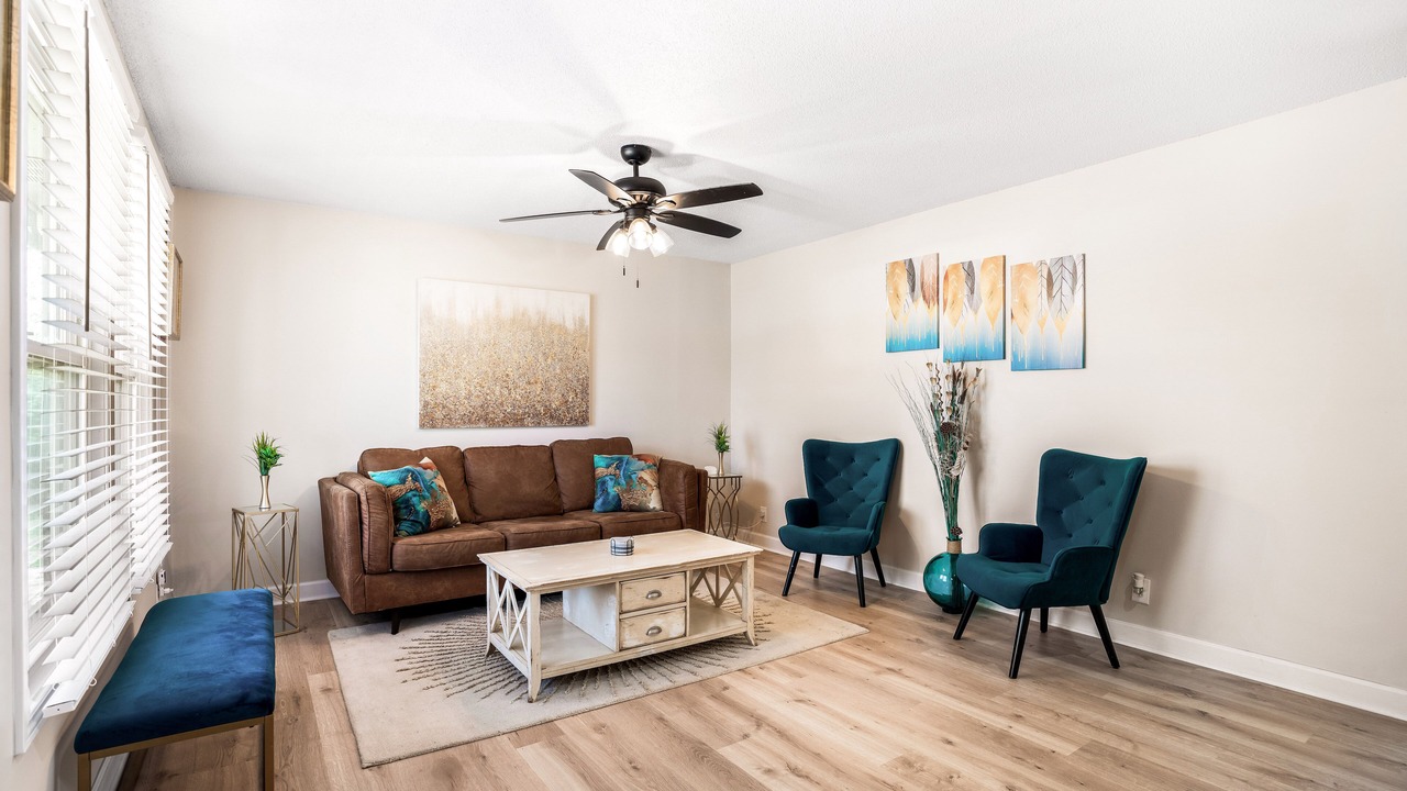 Photo of Livingroom in Clarksville
