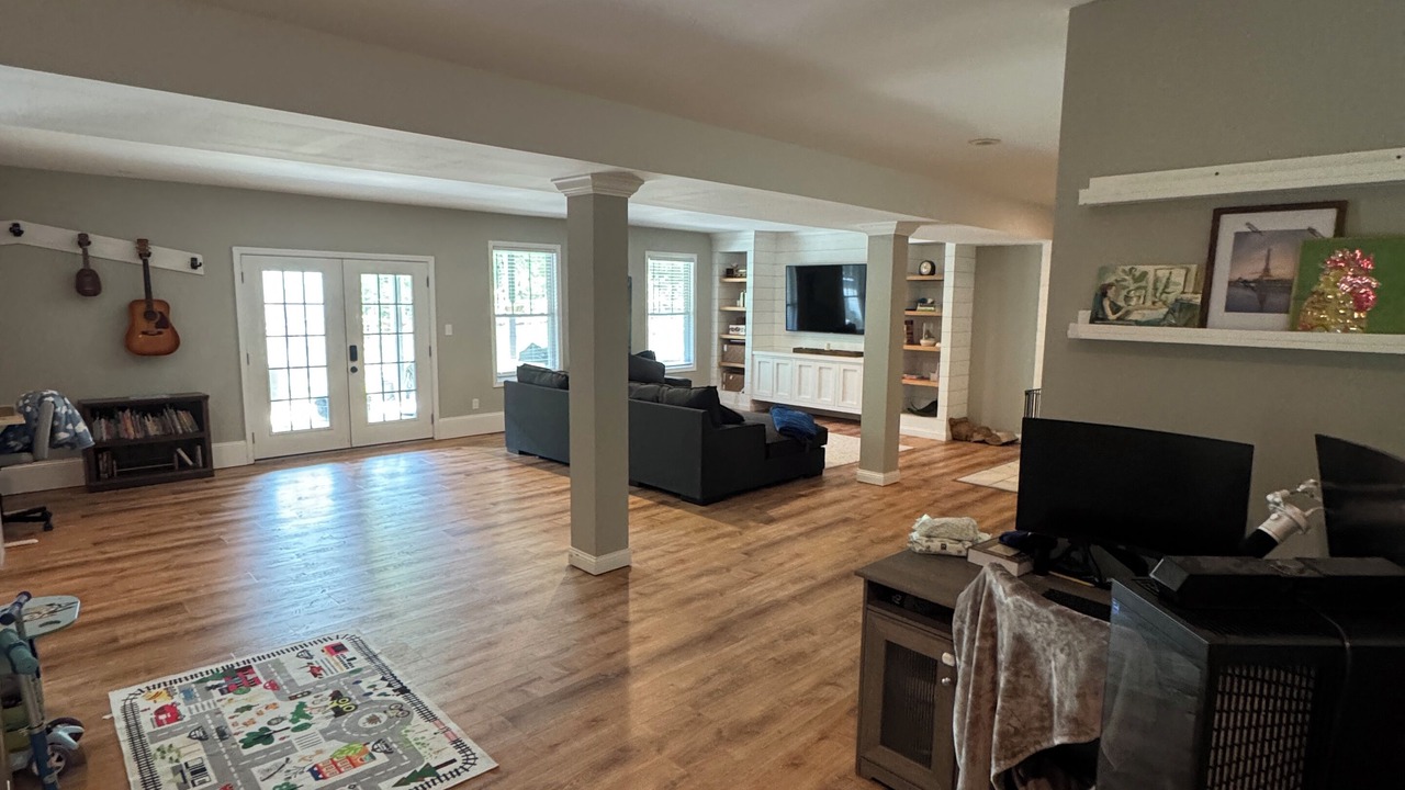 Photo of Livingroom in Shepherdsville