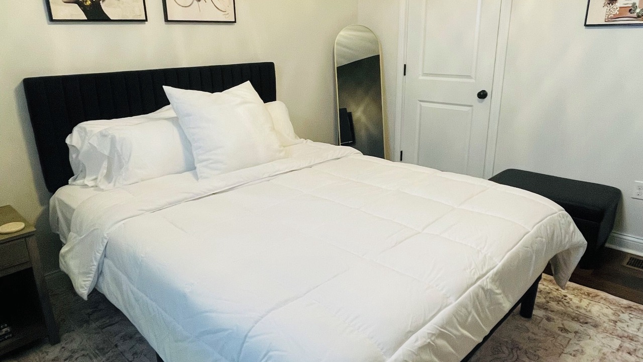 Photo of Bedroom in Simpsonville