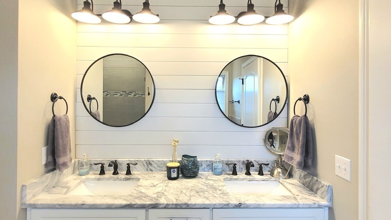 Photo of Bathroom in Simpsonville