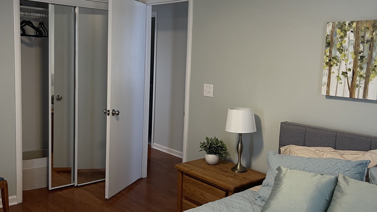Photo of Bedroom in South Kansas City