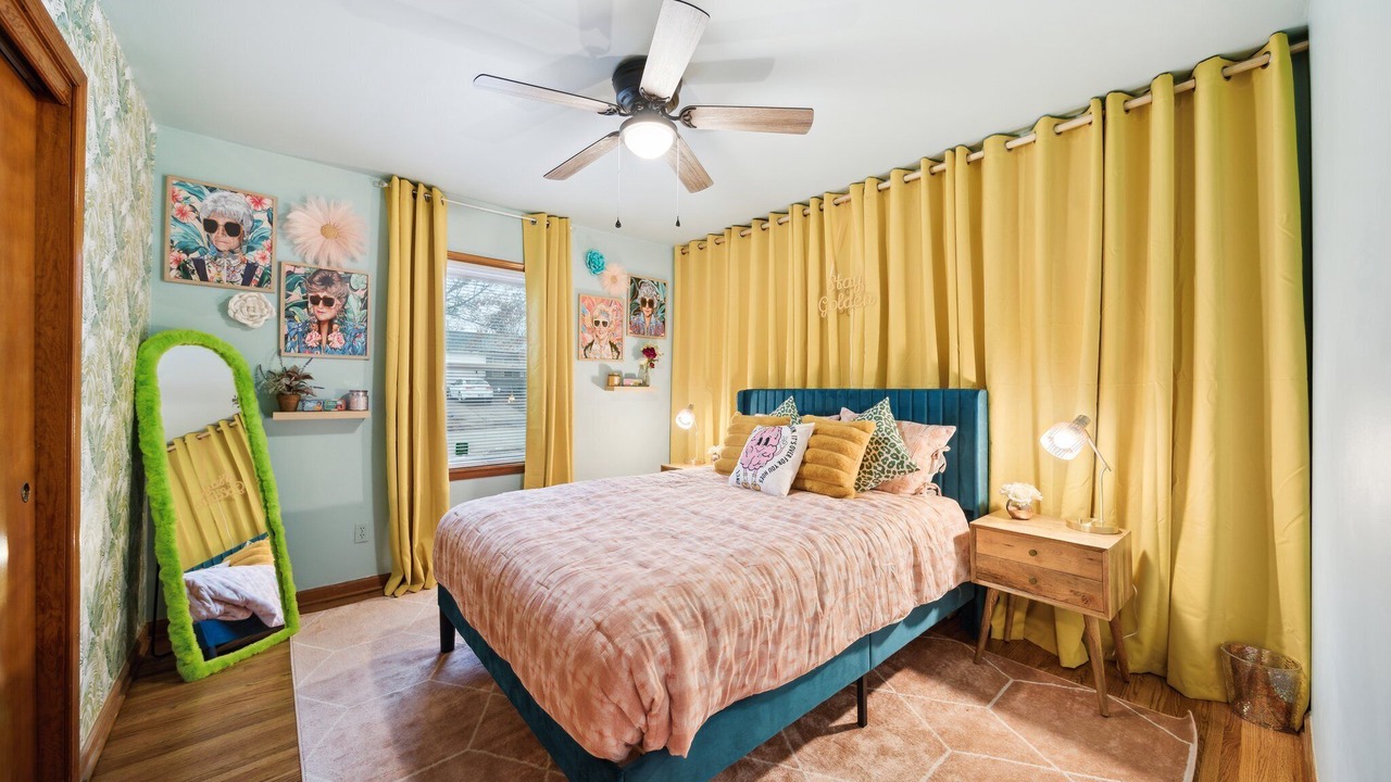 Photo of Bedroom in Broken Arrow