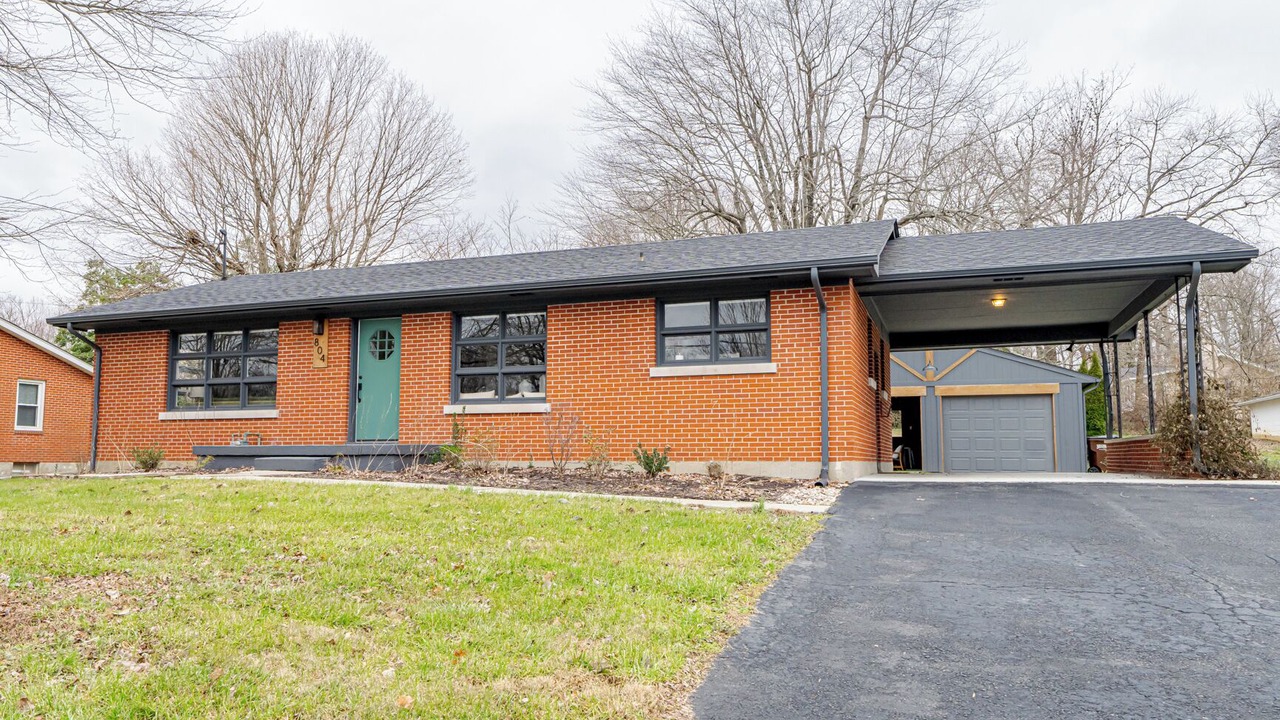 Photo of Outdoor in Elizabethtown