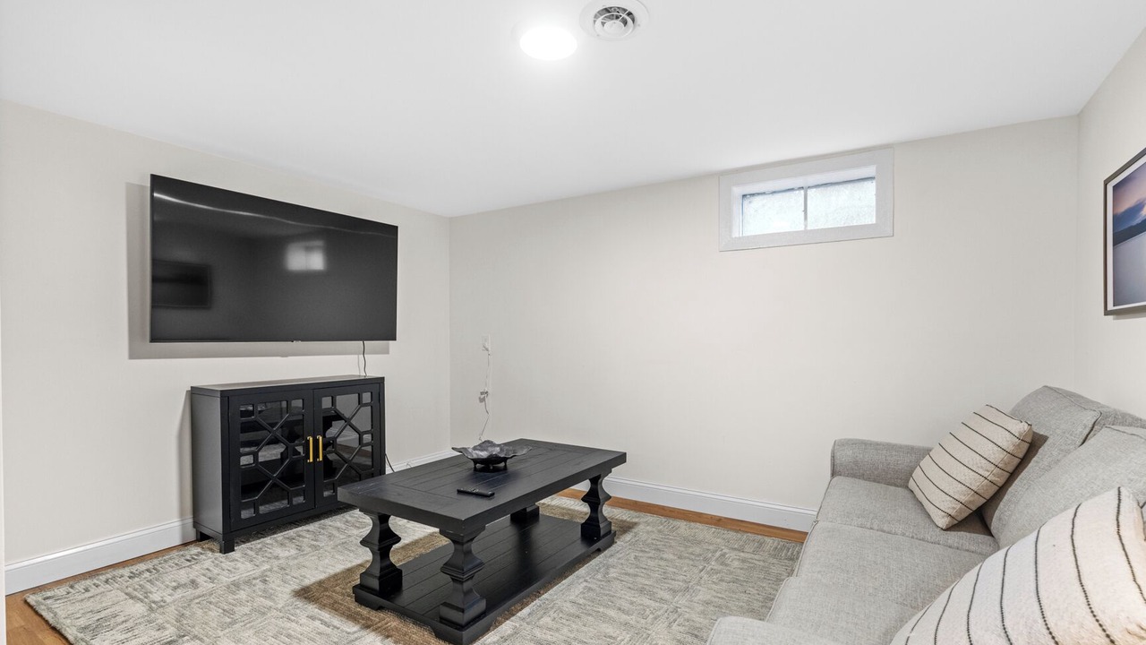 Photo of Livingroom in Radcliff