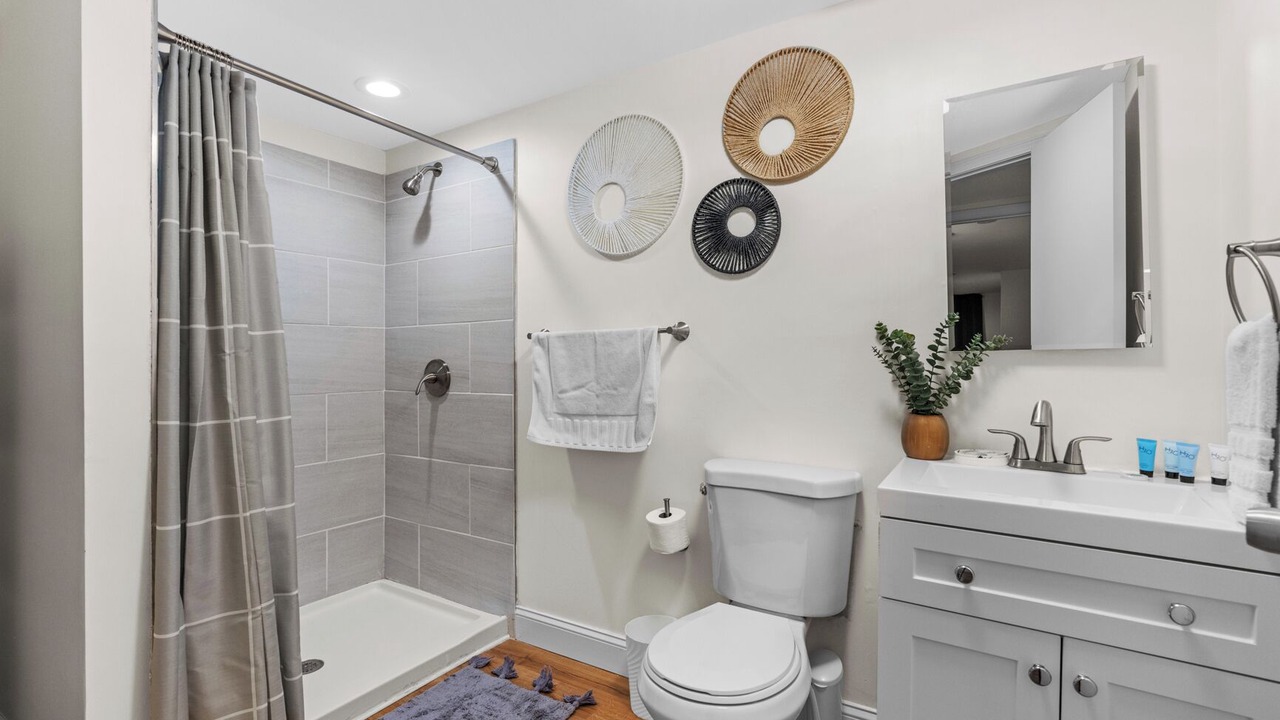 Photo of Bathroom in Radcliff