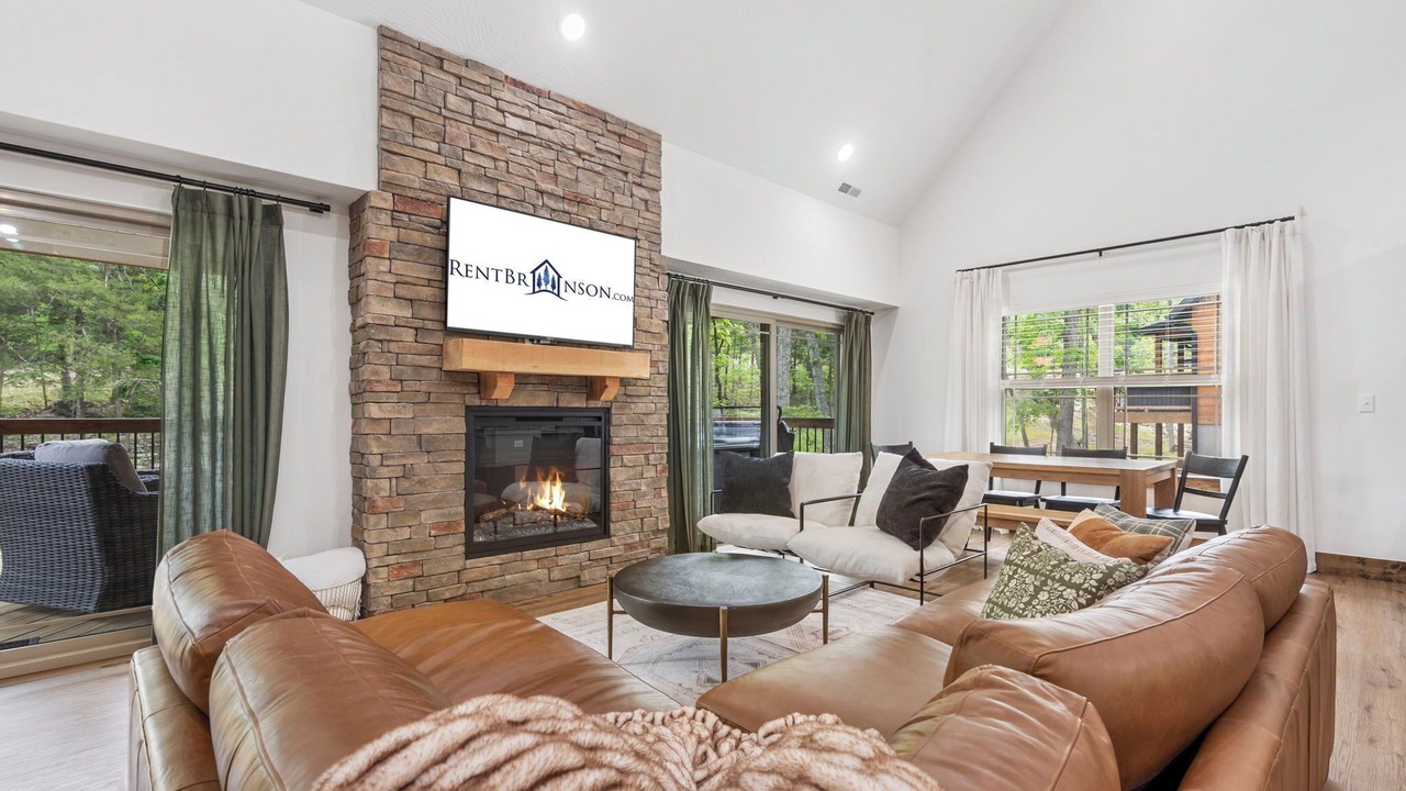Photo of Livingroom in Hollister