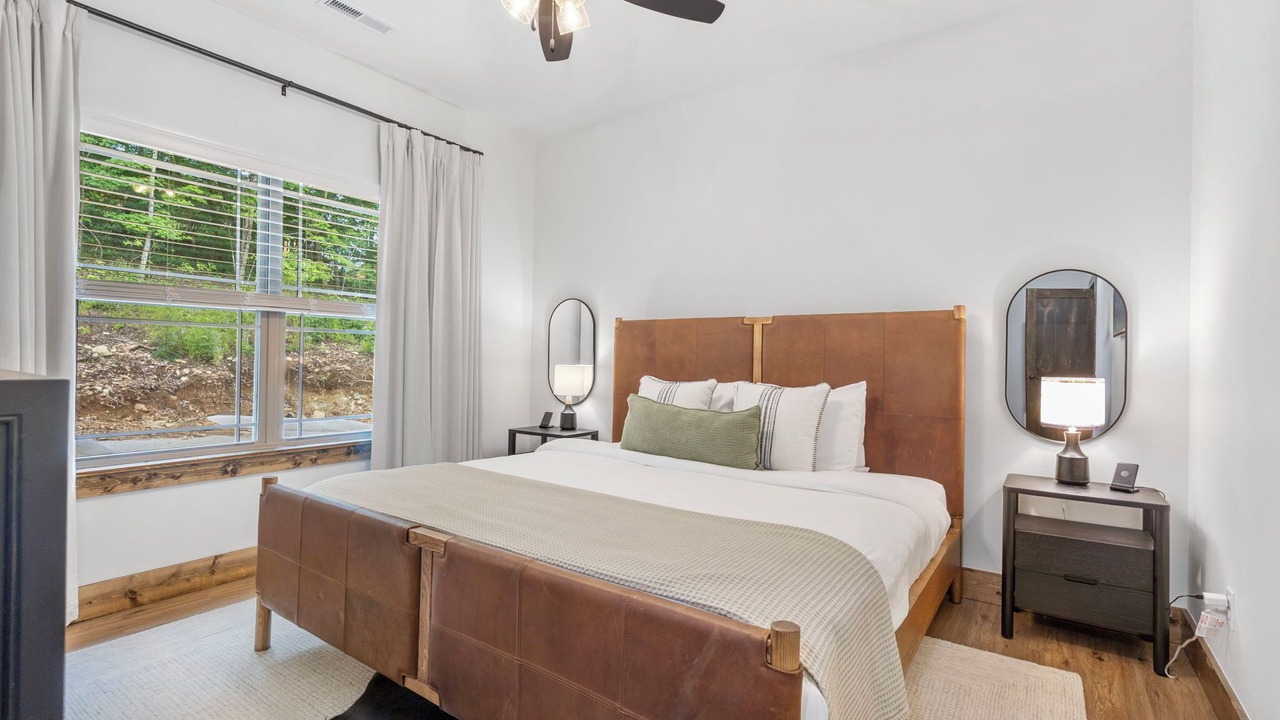 Photo of Bedroom in Hollister