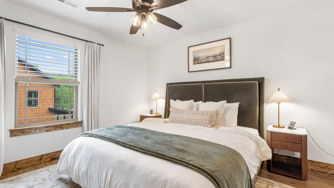 Photo of Bedroom in Hollister