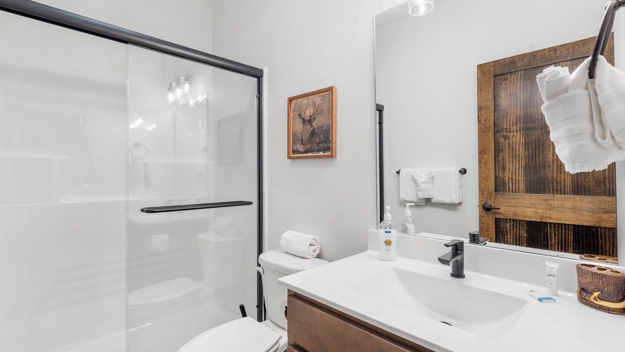 Photo of Bathroom in Hollister